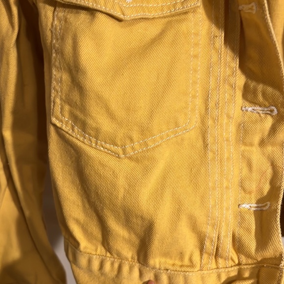 Yellow cropped denim jacket - Picture 3 of 3